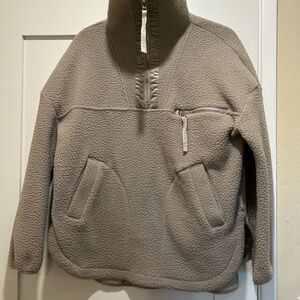 Varley Beige and Black Fleece Pullover
